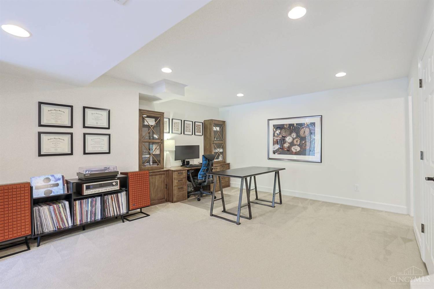 8095 Graves Road Cincinnati, OH 45243 - Photo 46 of 87