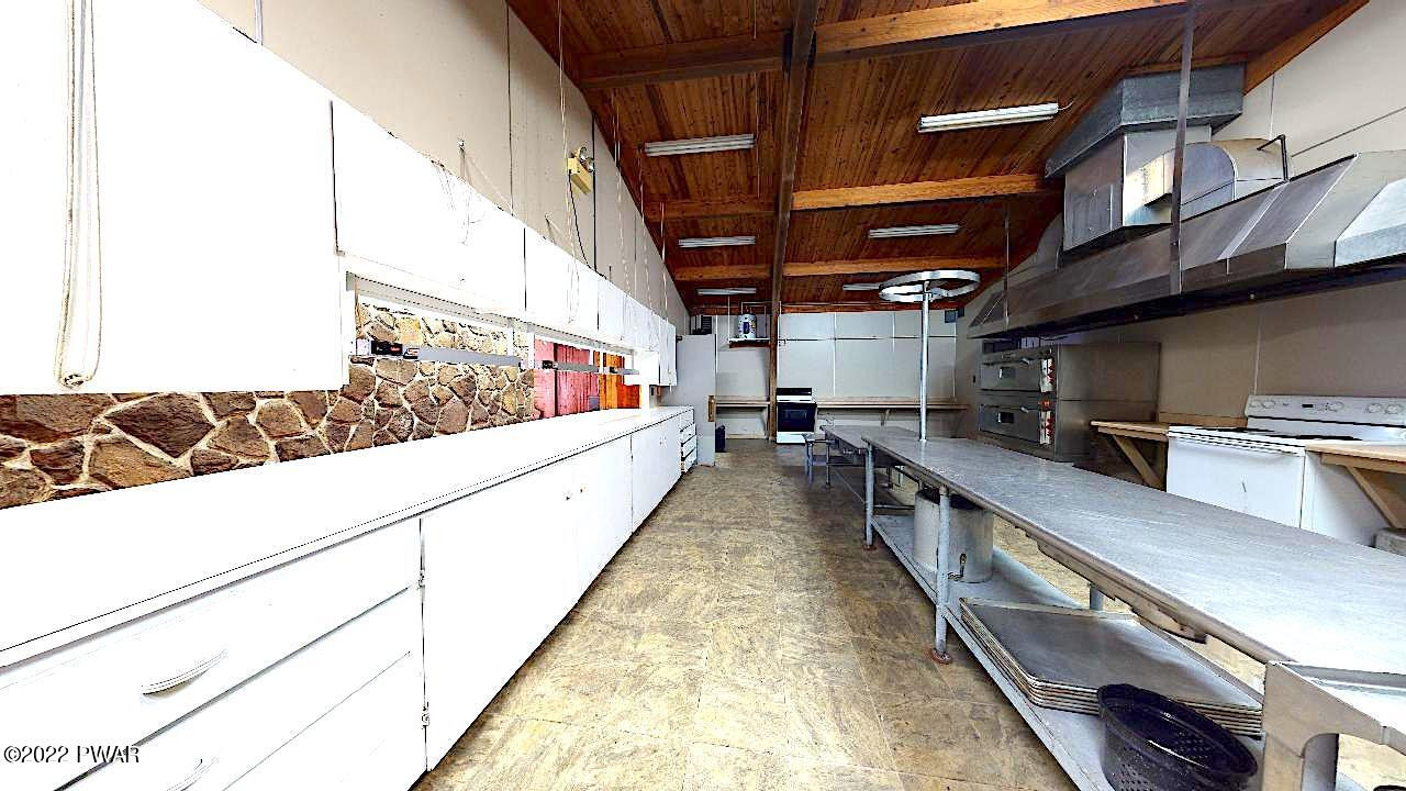 27 Dillontown Road Lake Como, PA 18437 - Photo 22 of 54