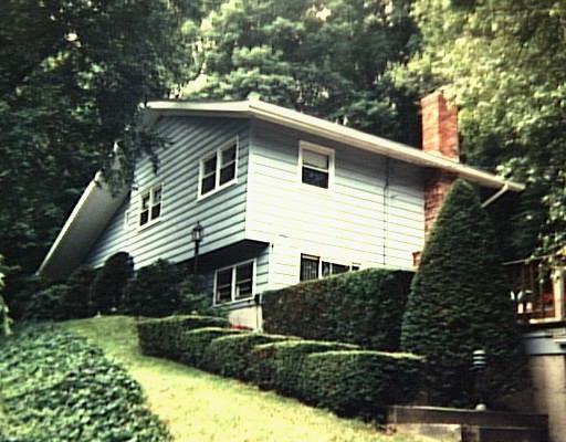16 Valleyview Road Danbury, CT 06811 - Photo 1 of 1 Gallery Image 1