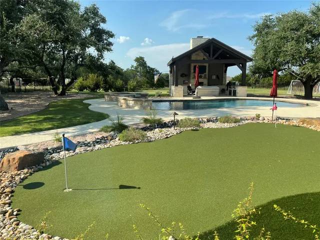 $1,100,000 | 420 Bold Sundown, Liberty Hill, TX 78642