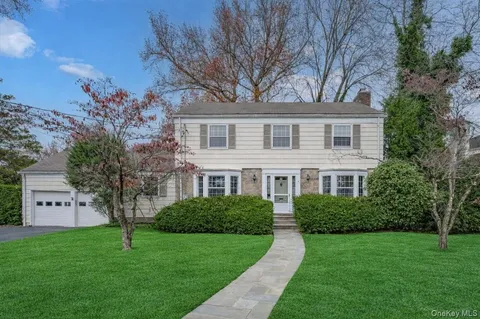 $1,449,000 | 2 Homer Avenue, Larchmont, NY 10538