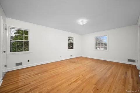 $1,449,000 | 2 Homer Avenue, Larchmont, NY 10538