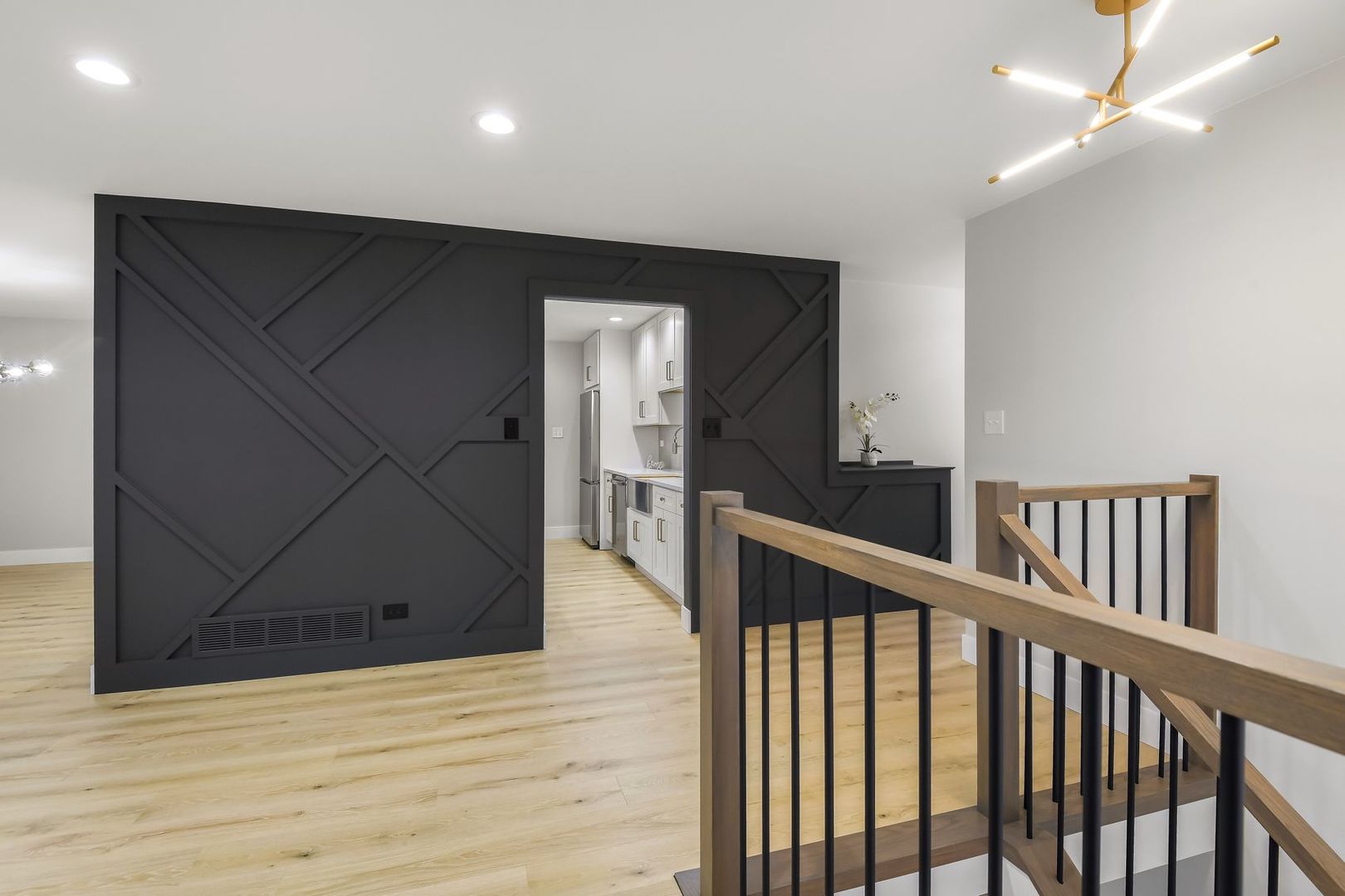 18830 Ruth Drive Mokena, IL 60448 - Photo 2 of 35 a view of entryway with wooden floor