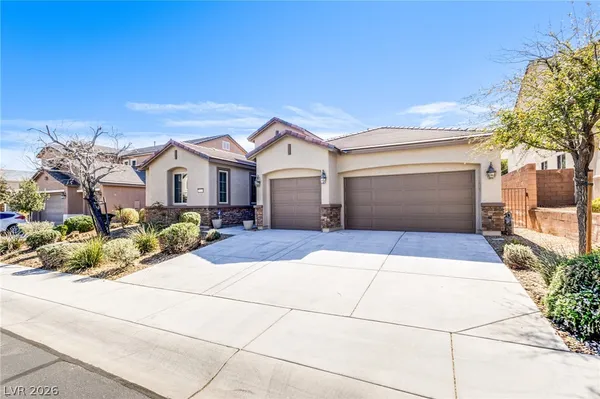 $2,695 | 10119 Amana Oaks Avenue, Las Vegas, NV 89166