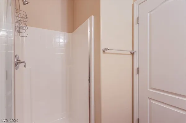 $2,695 | 10119 Amana Oaks Avenue, Las Vegas, NV 89166