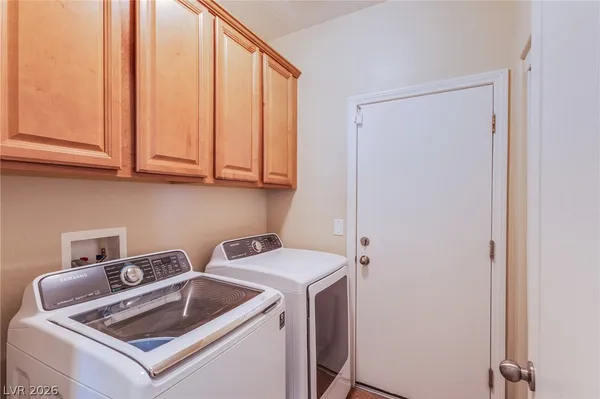 $2,695 | 10119 Amana Oaks Avenue, Las Vegas, NV 89166