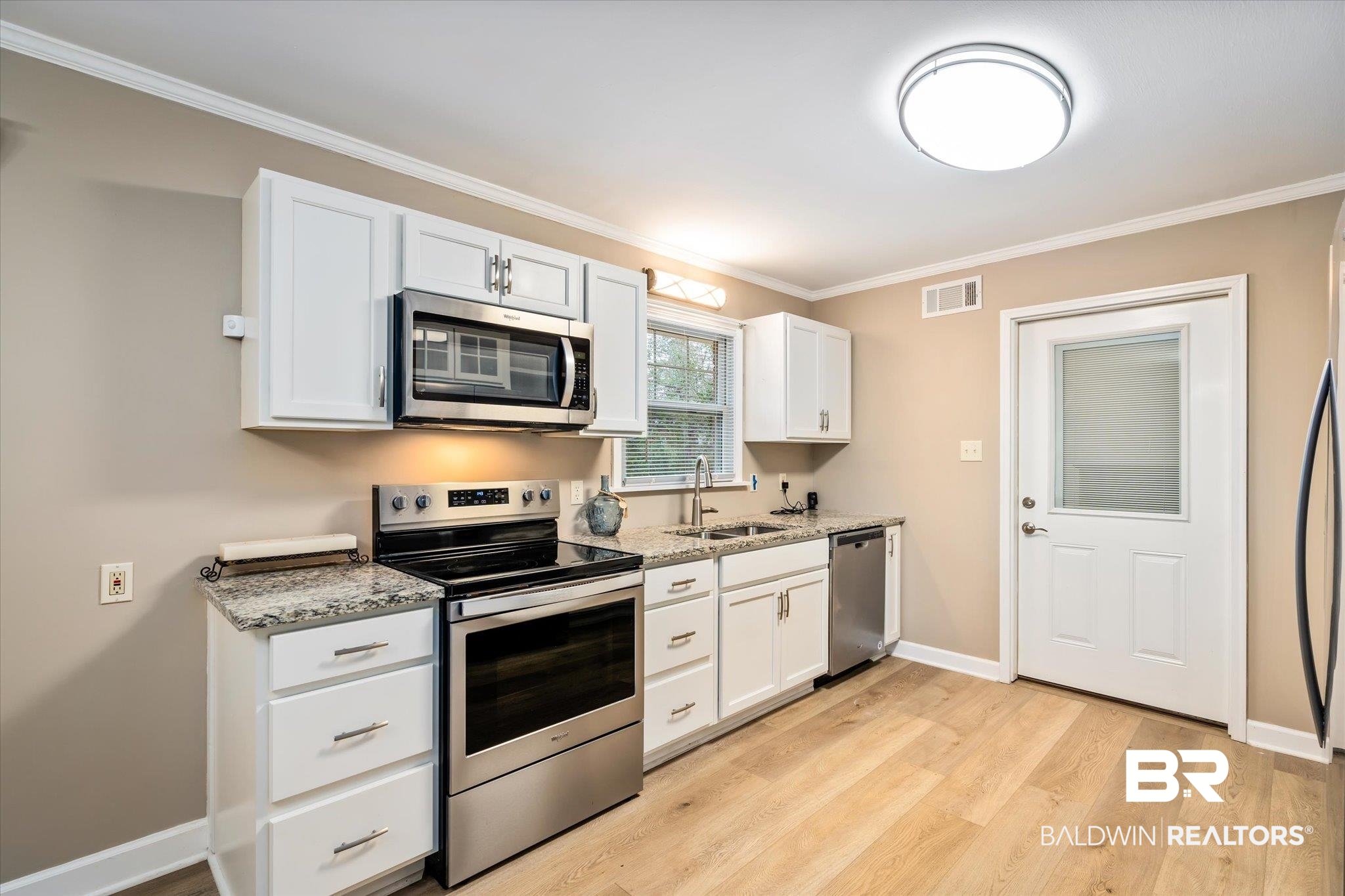 402 Valley Road Mobile, AL 36611 - Photo 7 of 23