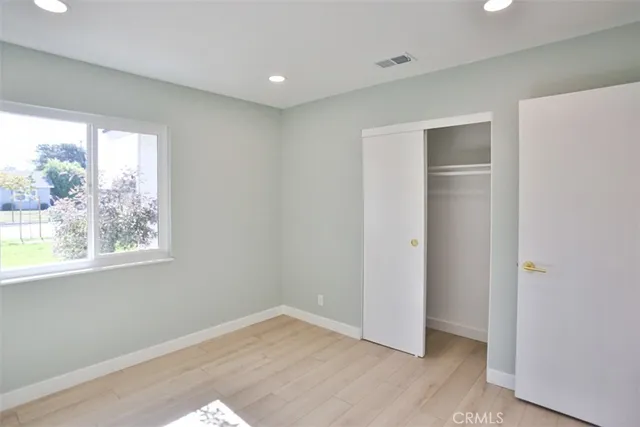 $1,299,000 | 6401 Royal Oak Drive, Huntington Beach, CA 92647