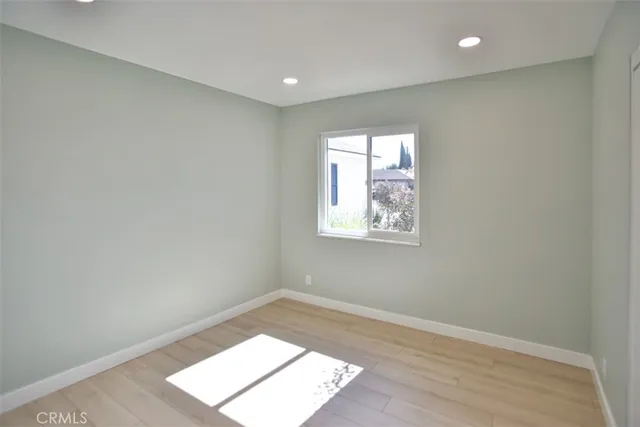 $1,299,000 | 6401 Royal Oak Drive, Huntington Beach, CA 92647