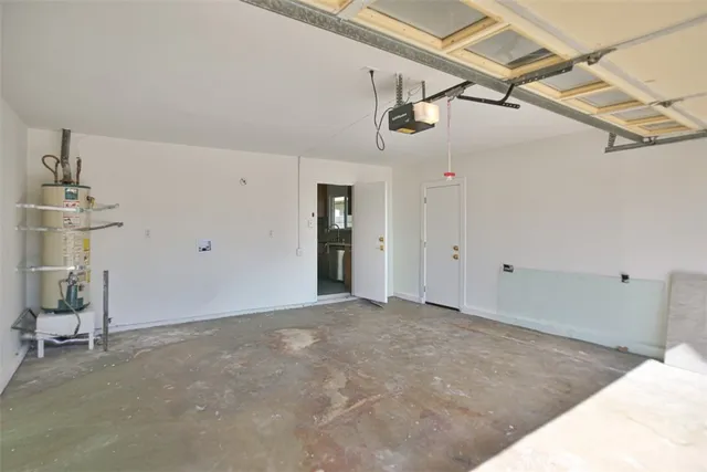 $1,299,000 | 6401 Royal Oak Drive, Huntington Beach, CA 92647