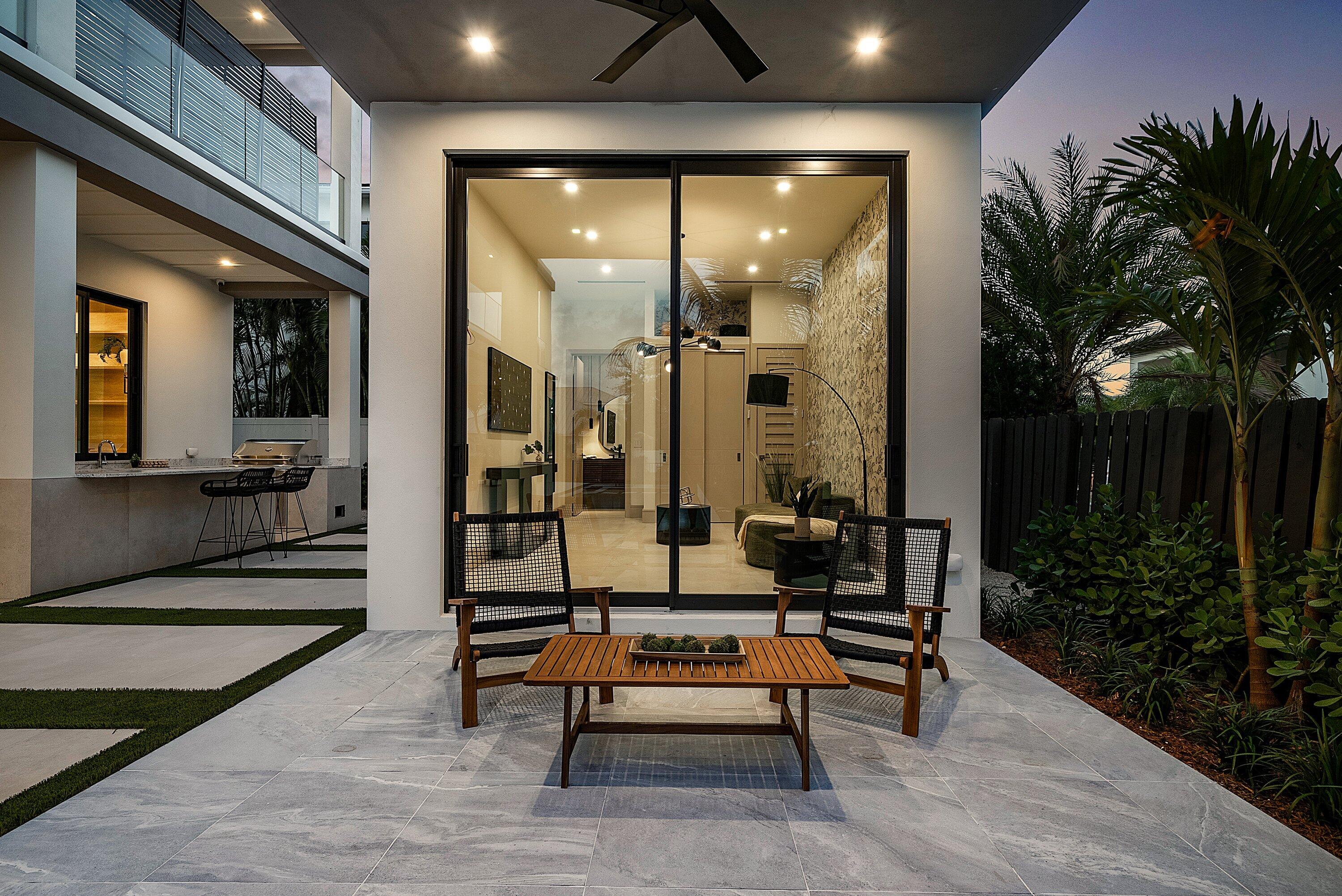 299 Northeast 7th Street Boca Raton, FL 33432 - Photo 104 of 112 110-299Northeast7thStreet-BocaRaton-FL-3