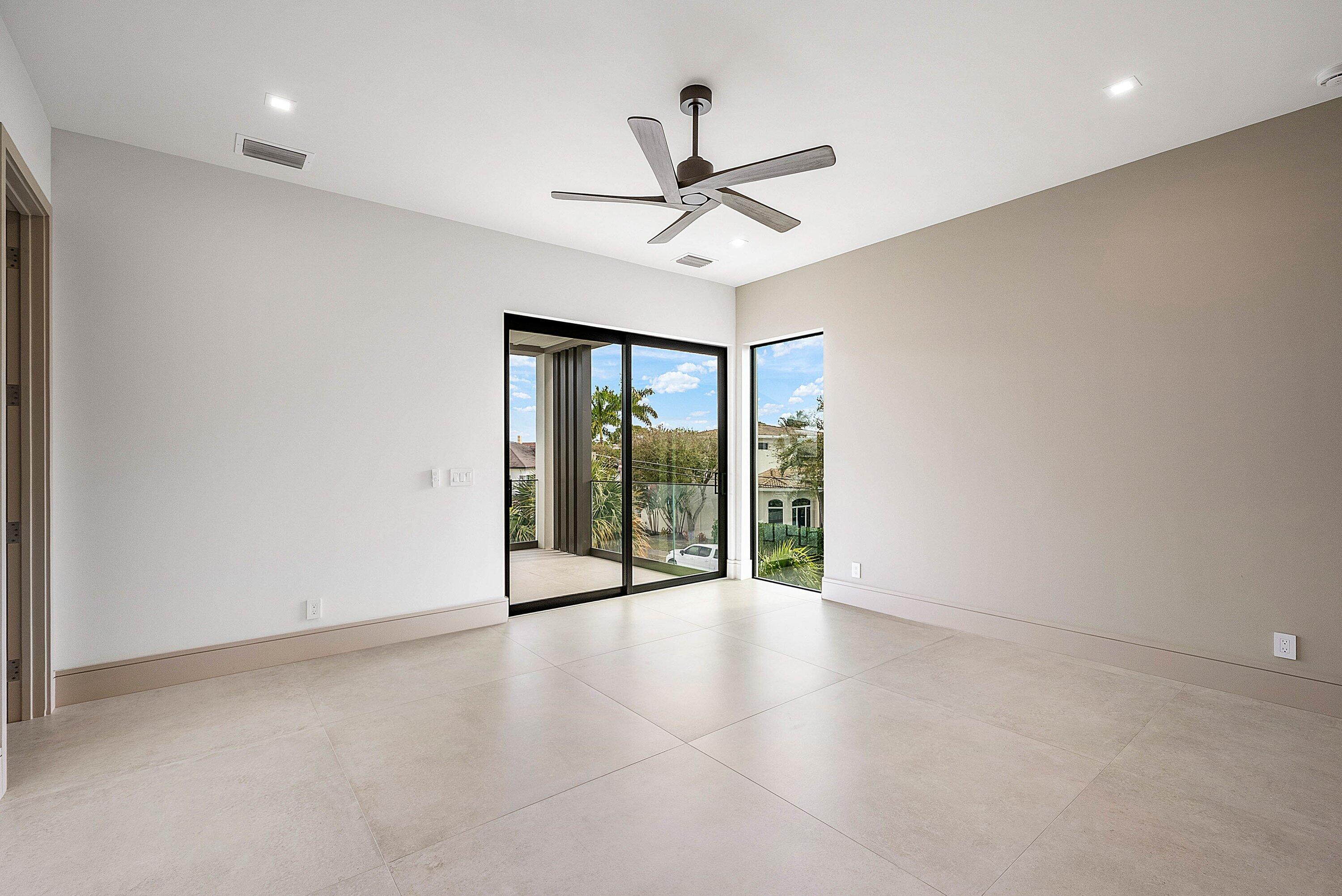 299 Northeast 7th Street Boca Raton, FL 33432 - Photo 34 of 112 a view of an empty room with a window