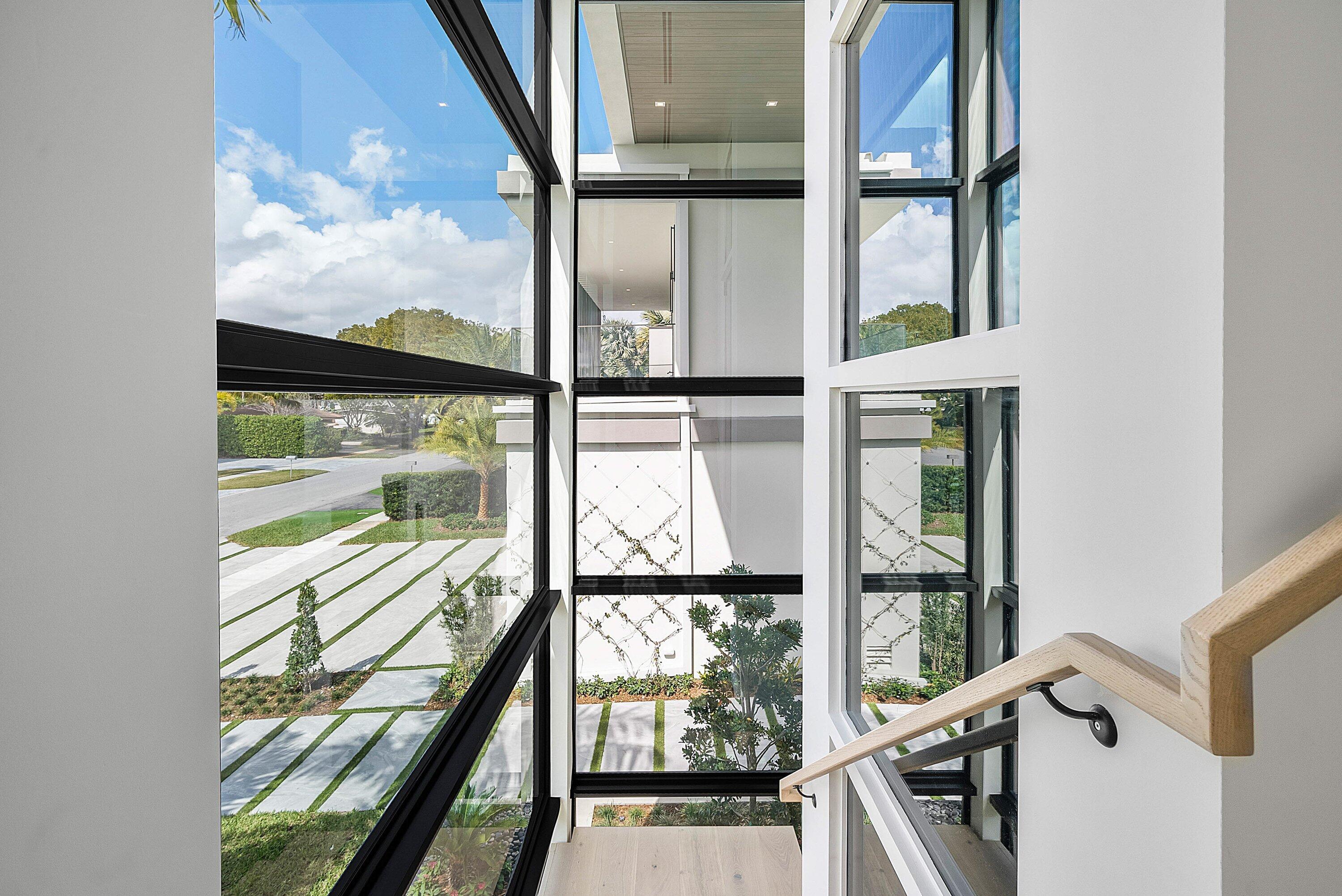 299 Northeast 7th Street Boca Raton, FL 33432 - Photo 58 of 112 058-299Northeast7thStreet-BocaRaton-FL-3