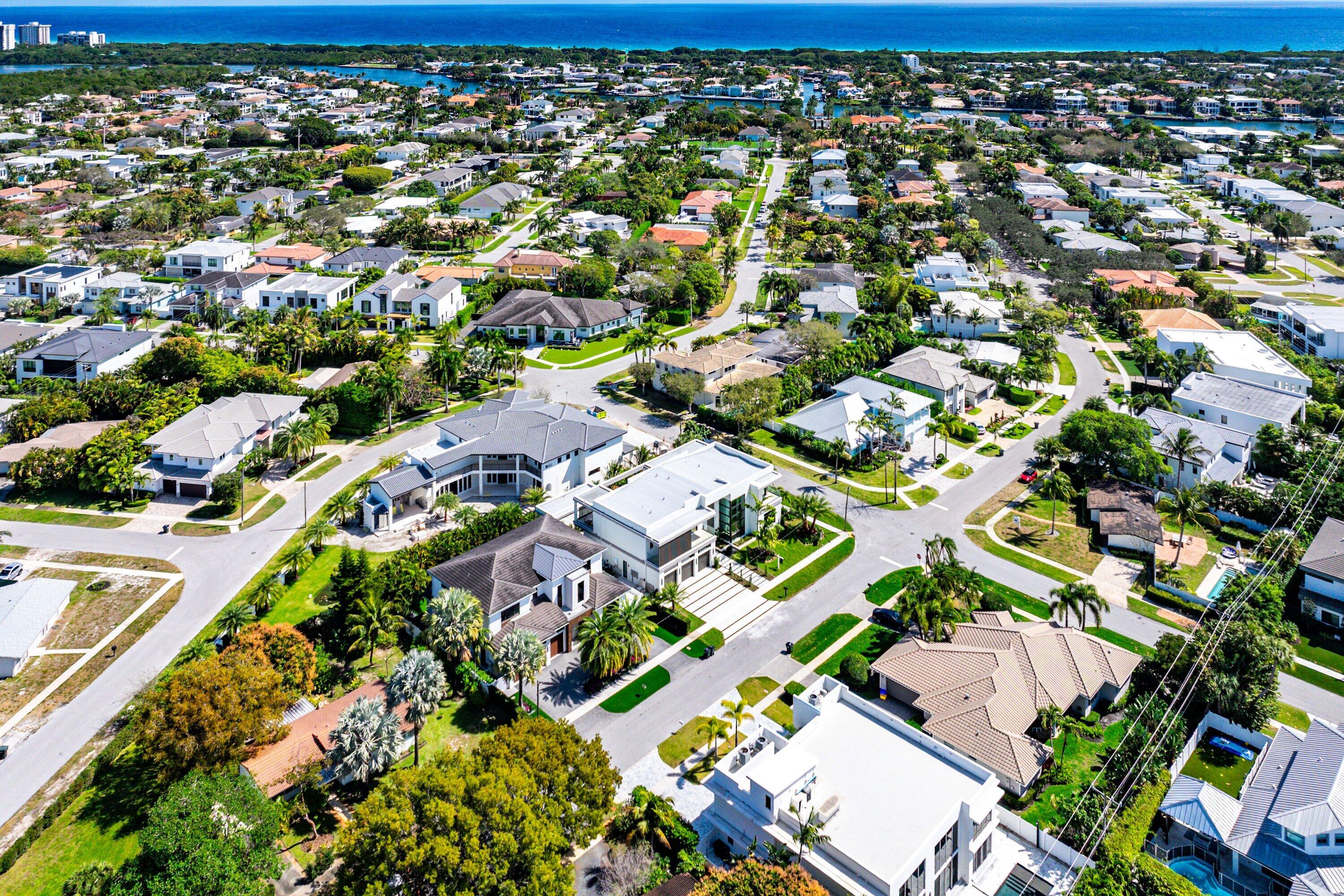 299 Northeast 7th Street Boca Raton, FL 33432 - Photo 91 of 112 an aerial view of residential houses with outdoor space