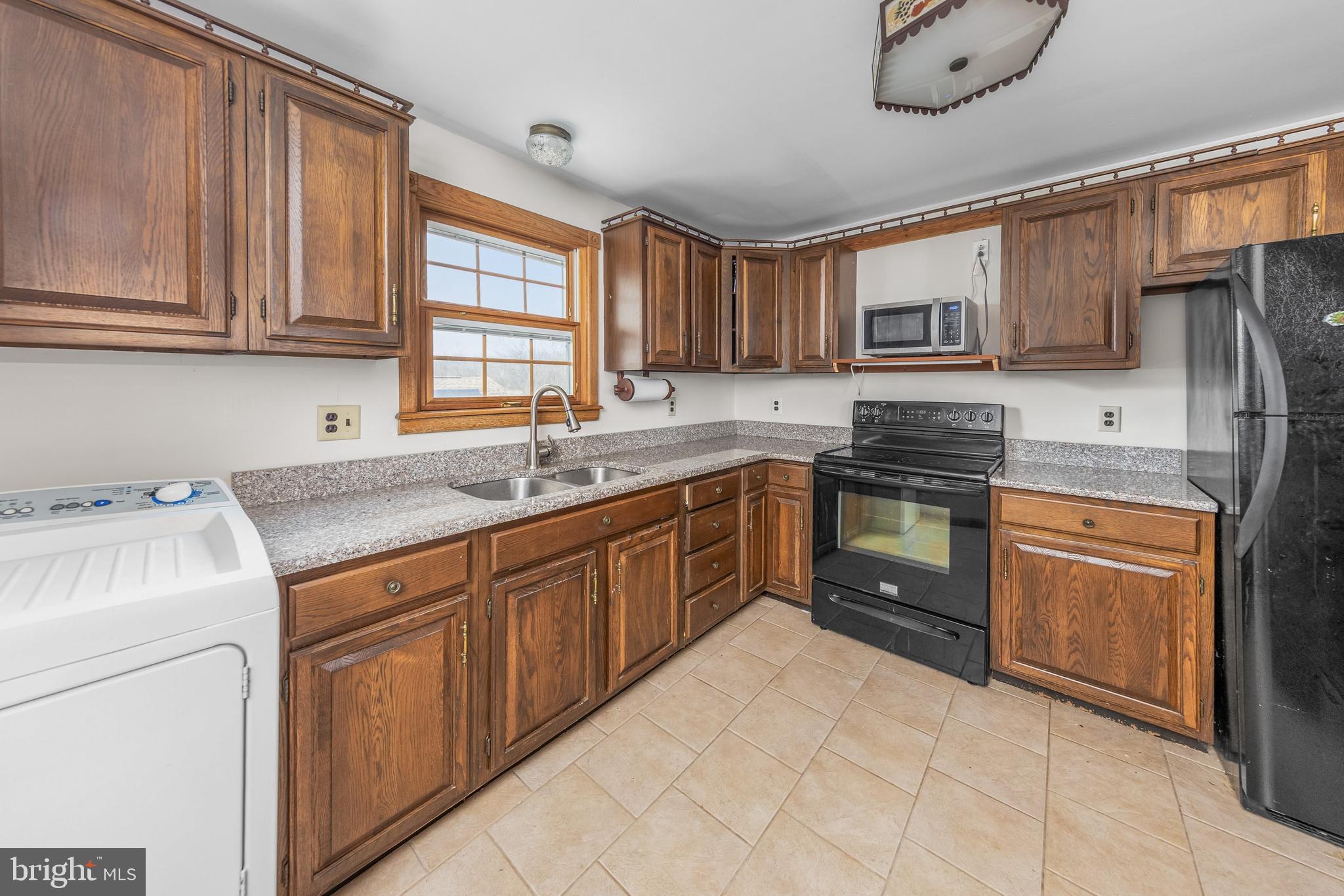 54 Vestry Road Swedesboro, NJ 08085 - Photo 49 of 59 2nd floor kitchen / In-law suite