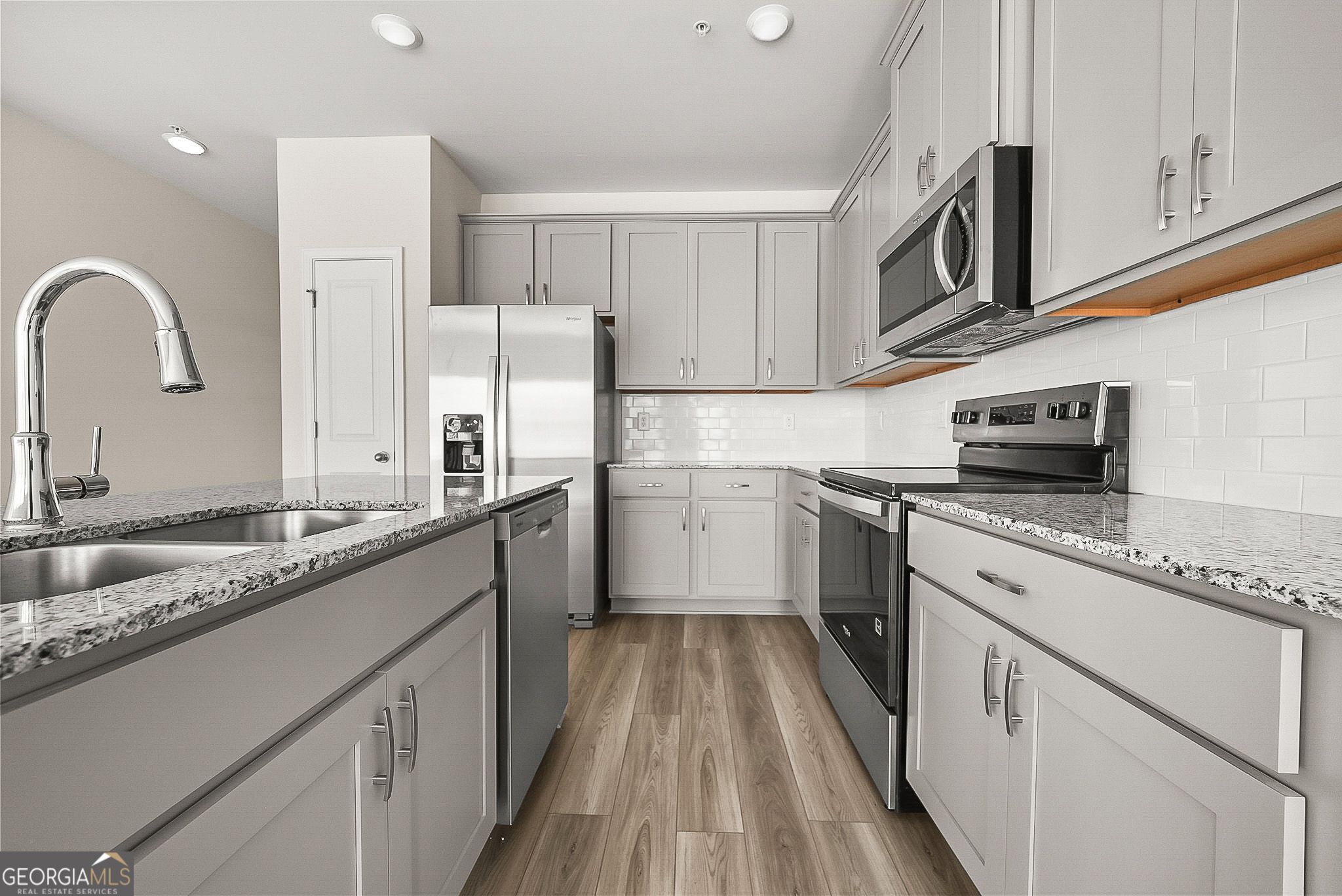 1328 Riverstone Road Jonesboro, GA 30238 - Photo 6 of 28