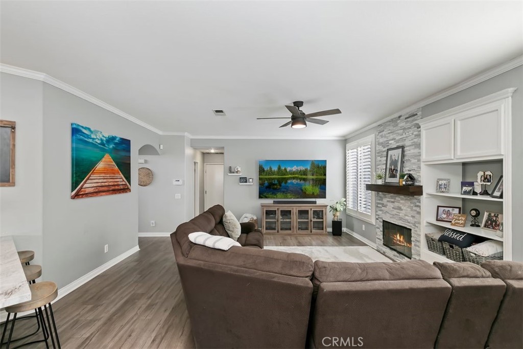 20890 Westbury Road Riverside, CA 92508 - Photo 15 of 51 Family Room