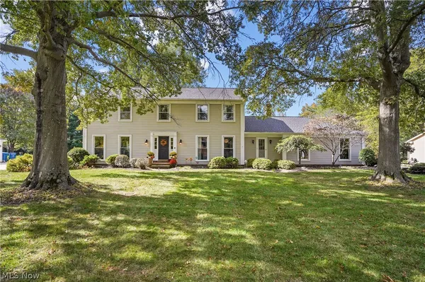 $599,900 | 176 North Hayden Parkway, Hudson, OH 44236