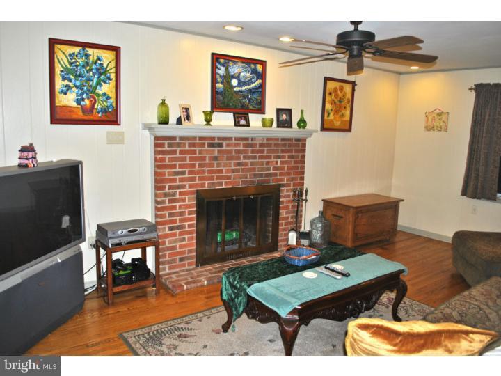 1295 Grove Road West Chester, PA 19380 - Photo 10 of 18 Family Room