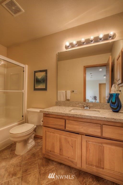 2018 Northeast 28th Place Renton, WA 98056 - Photo 16 of 19