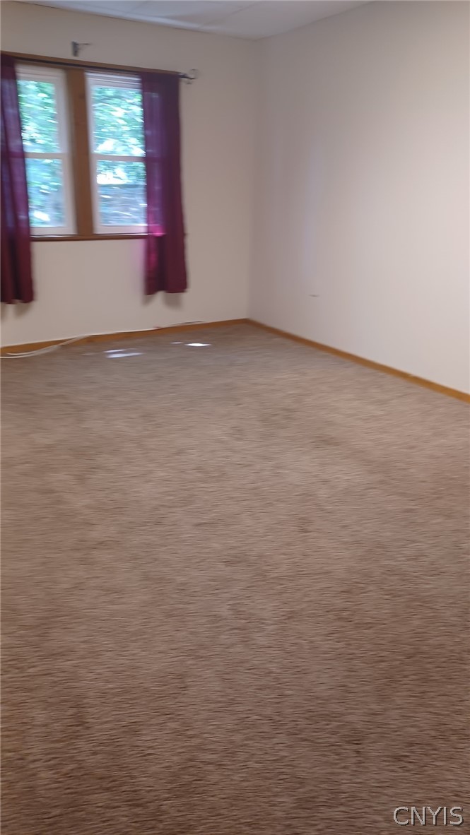 12 Genesee Place Auburn, NY 13021 - Photo 4 of 16