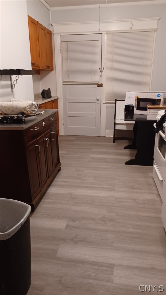 12 Genesee Place Auburn, NY 13021 - Photo 6 of 16