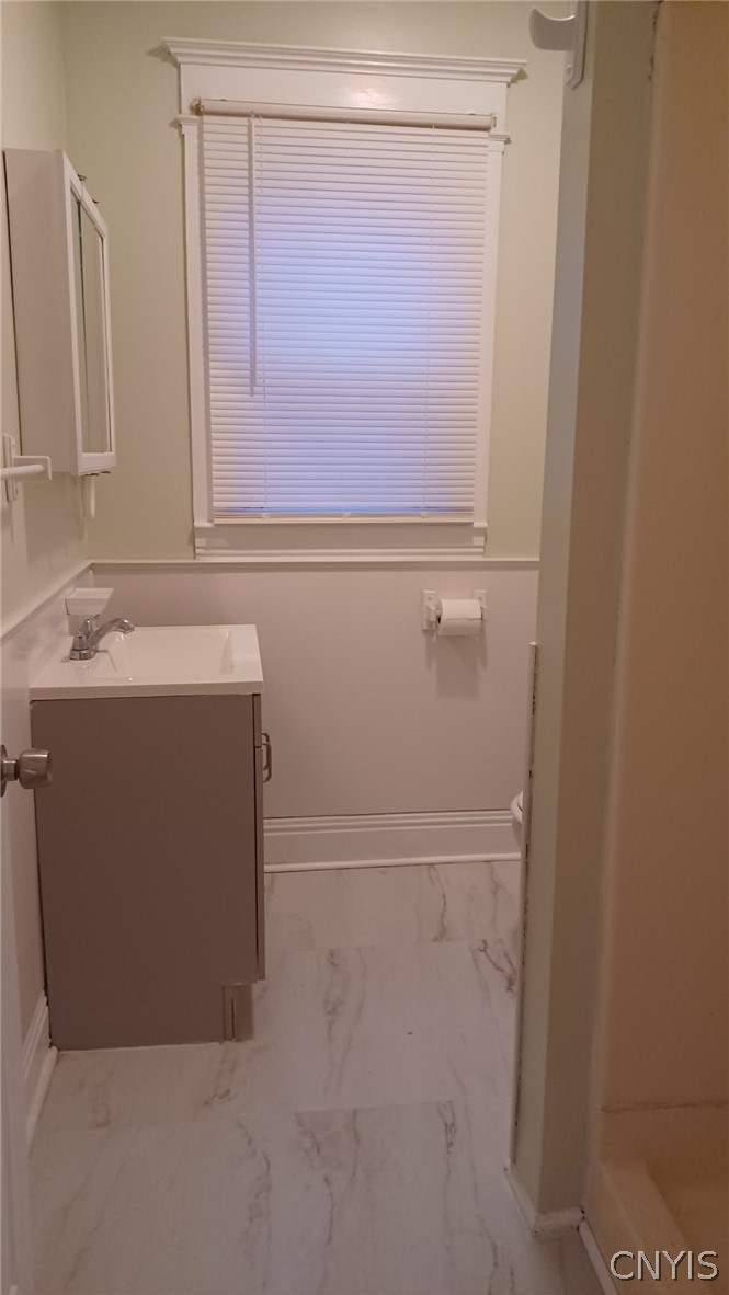 12 Genesee Place Auburn, NY 13021 - Photo 10 of 16