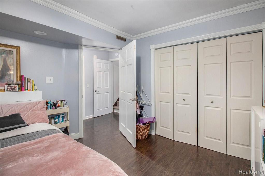 22160 Colgate Street Farmington Hills, MI 48336 - Photo 19 of 25