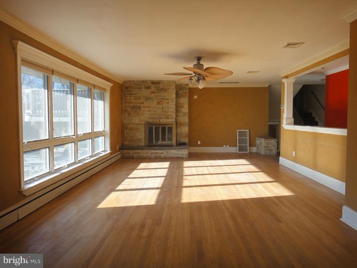1900 Sugar Bottom Road Furlong, PA 18925 - Photo 7 of 21 Living Room