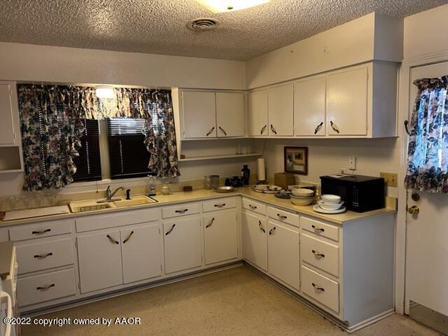 1613 South Colgate Street Perryton, TX 79070 - Photo 10 of 18 9
