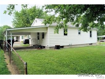 807 Stiening Street Waterloo, IL 62298 - Photo 5 of 24 Gallery Image 5
