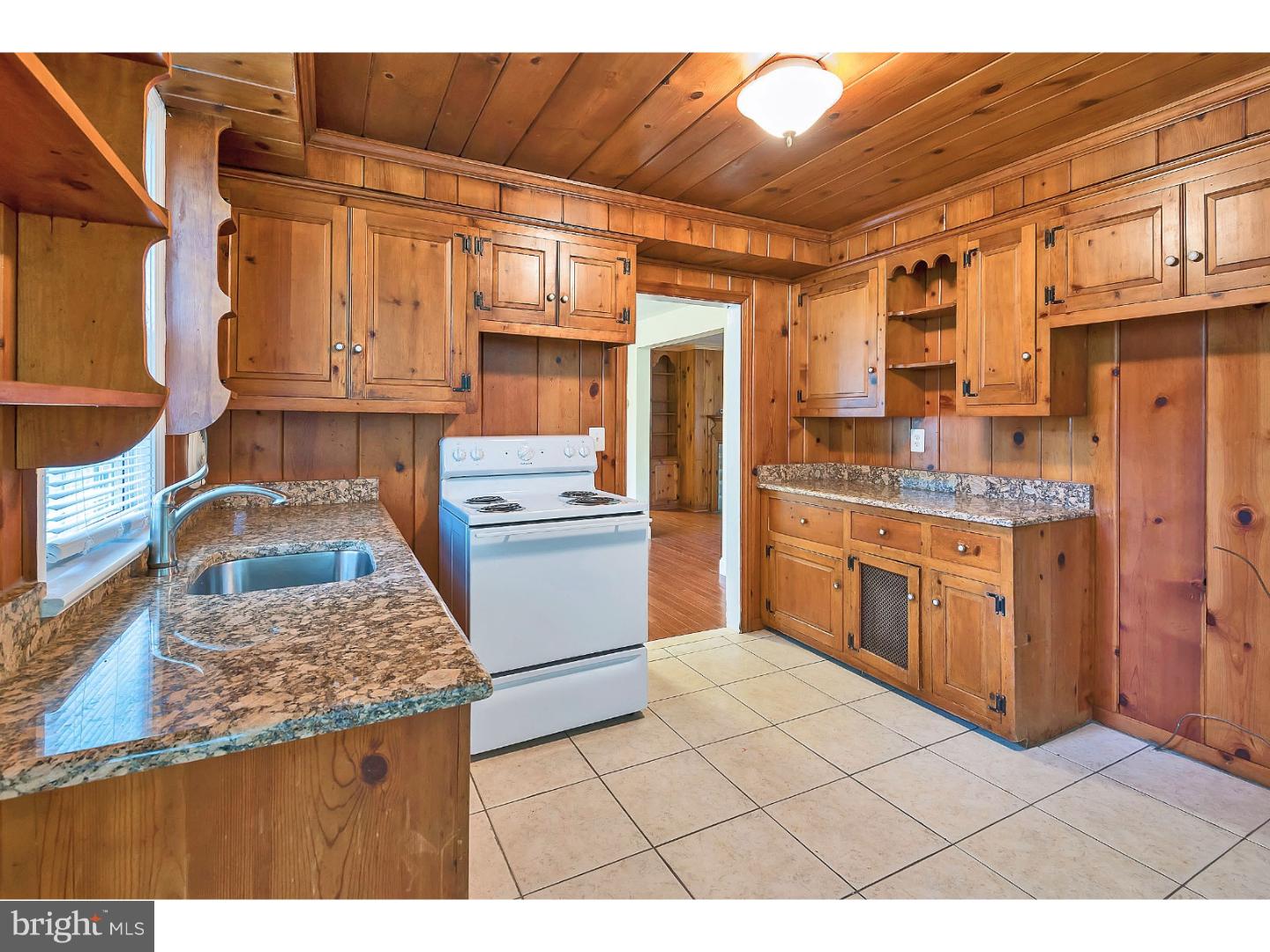 18 Leopard Road Paoli, PA 19301 - Photo 11 of 25 Kitchen