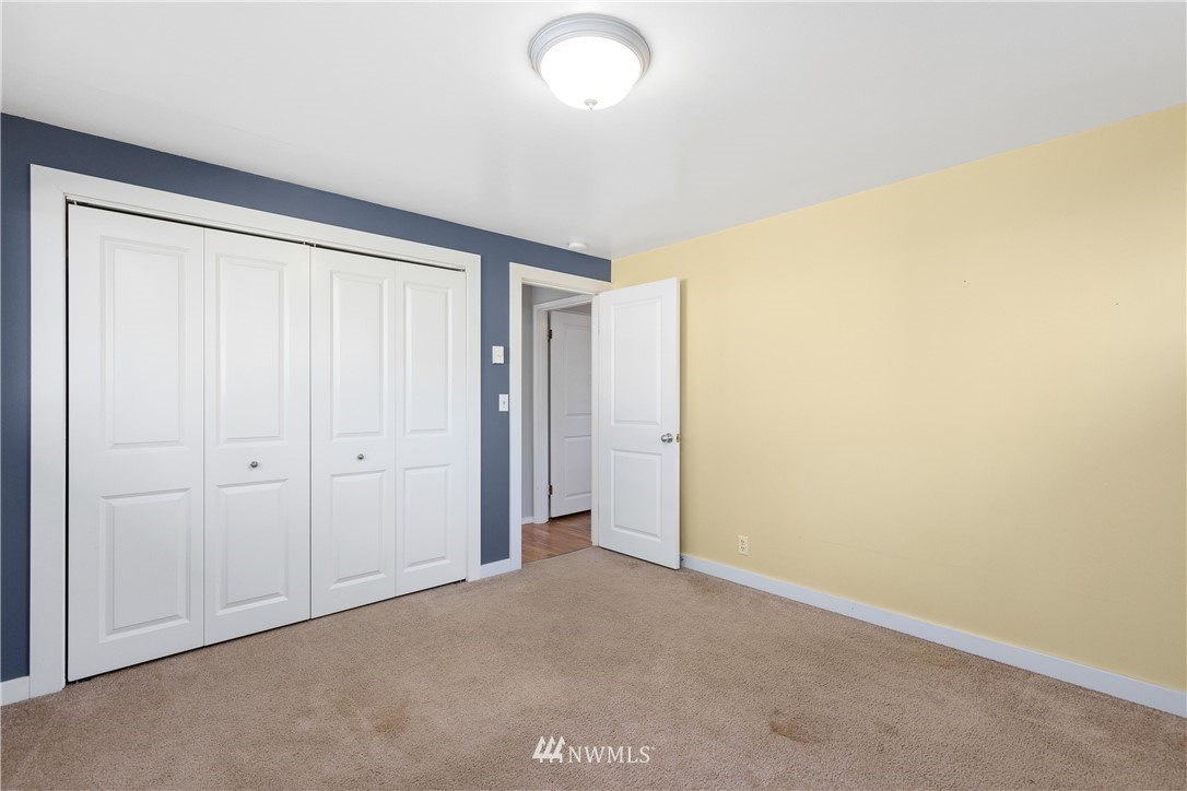 645 240th Street Southeast Bothell, WA 98021 - Photo 15 of 25 a view of an empty room