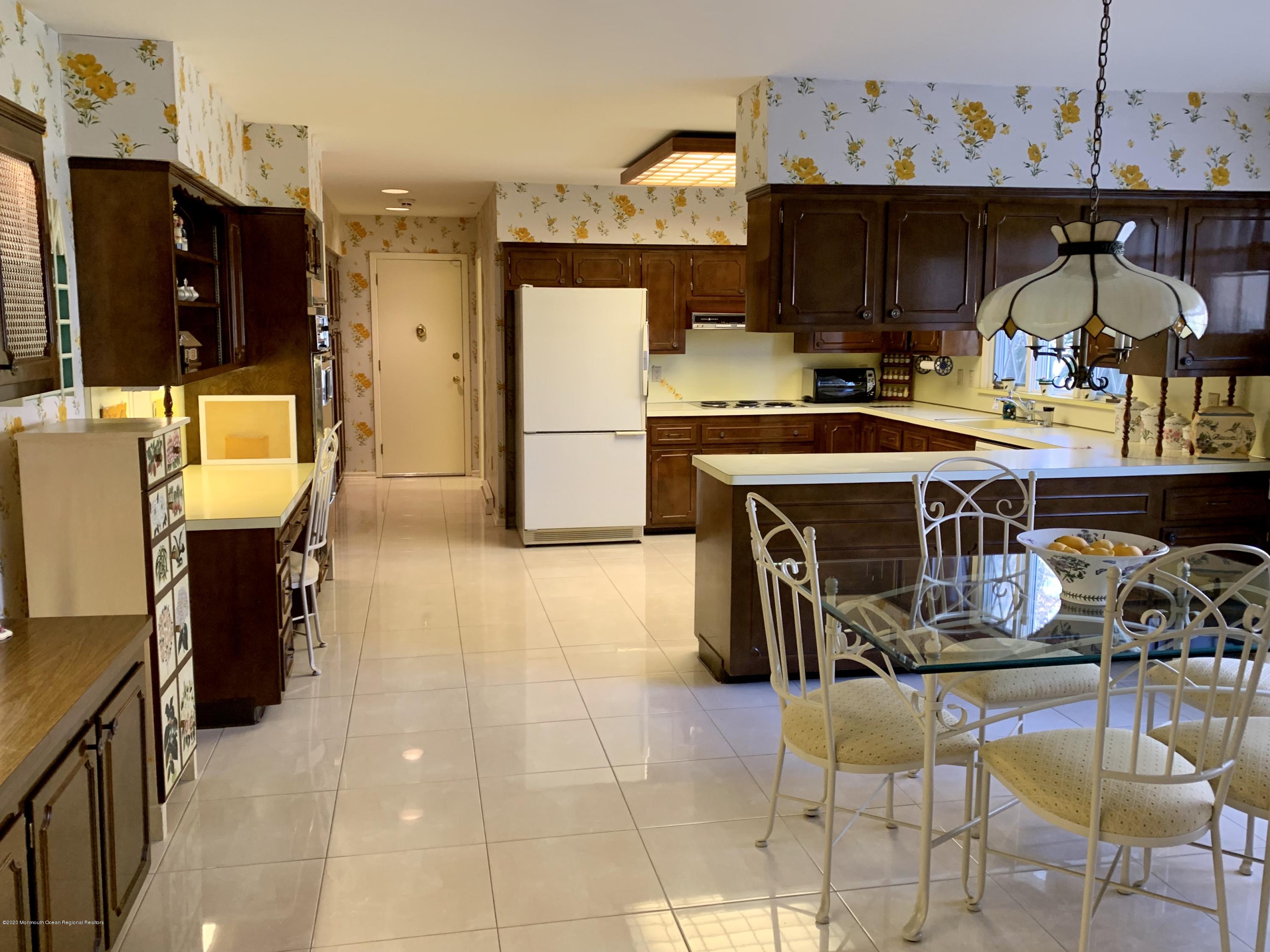 1 Woods End Road Rumson, NJ 07760 - Photo 13 of 48 13-Kitchen