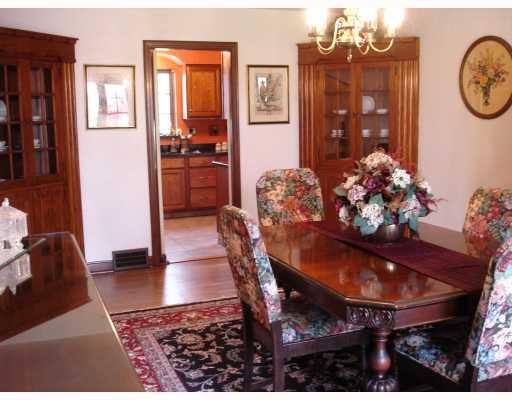 4507 Norwin Road Whitehall, PA 15236 - Photo 3 of 8 Dining Room.