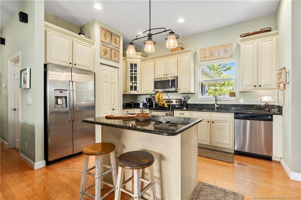 11200 Southwest Fox Brown Road Indiantown, FL 34956 - Photo 16 of 55 Kitchen