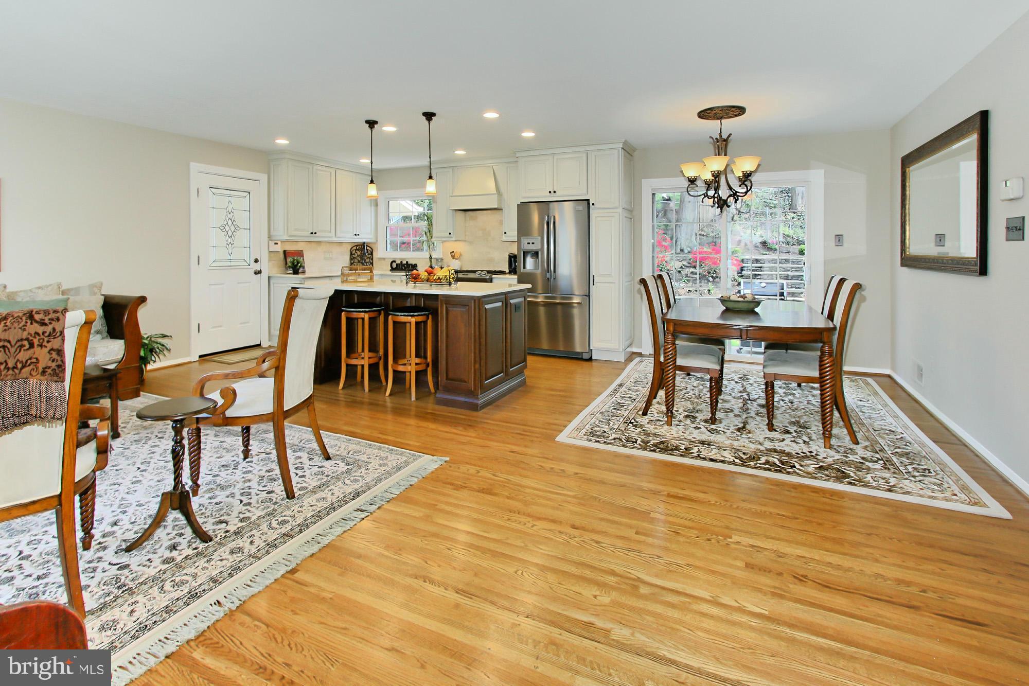 7012 Hadlow Drive Springfield, VA 22152 - Photo 4 of 30 Interior (General)