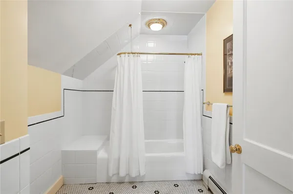 $1,999,900 | 7 Eagle Drive, Dartmouth, MA 02748