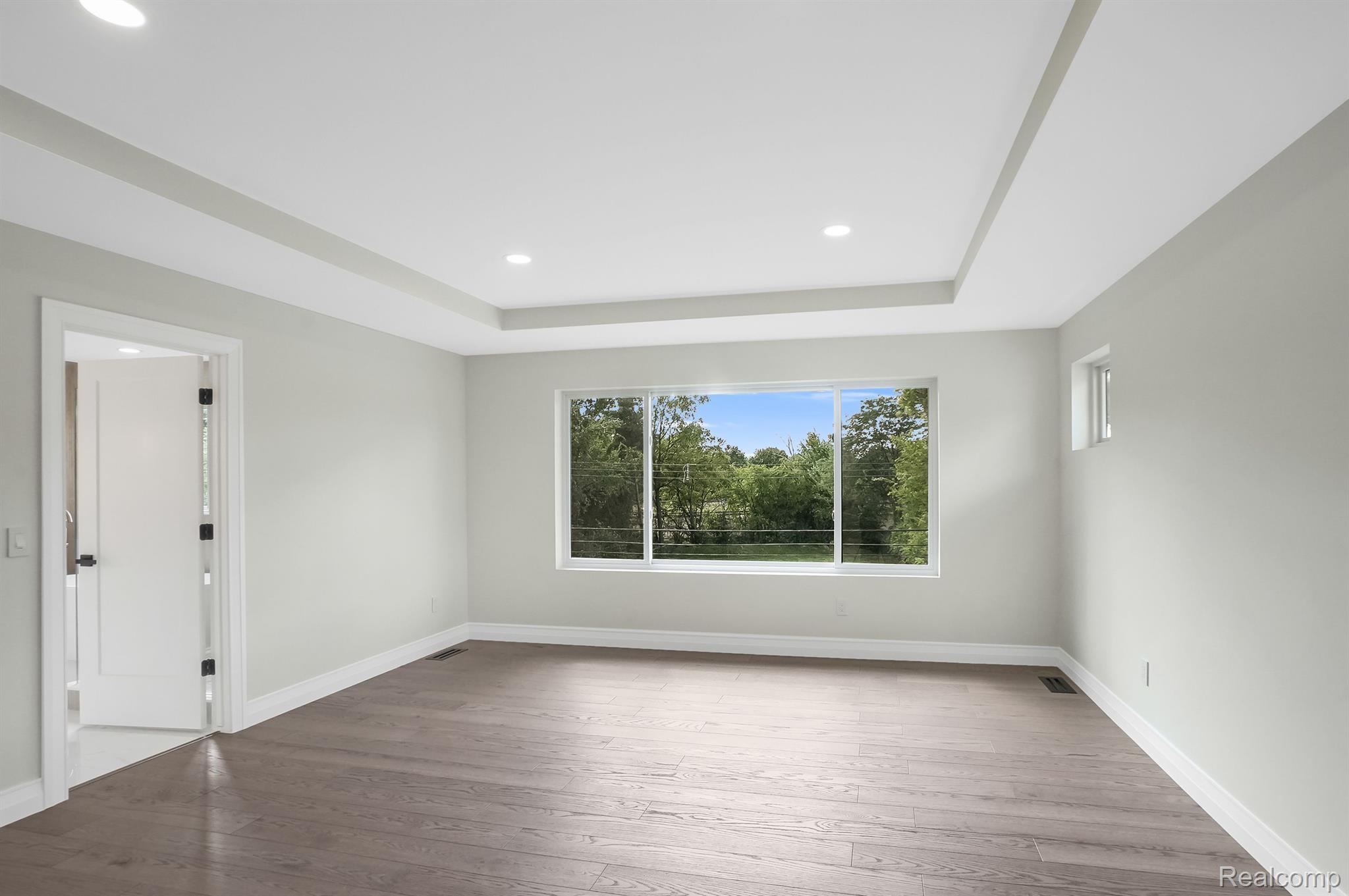 3815 Kent Road Royal Oak, MI 48073 - Photo 39 of 71 Gallery Image 39