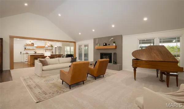 $515,000 | 11865 Meadowview Lane, Rolla, MO 65401