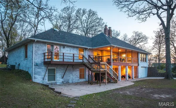 $515,000 | 11865 Meadowview Lane, Rolla, MO 65401