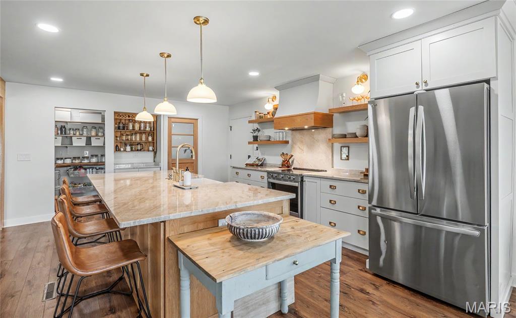 11865 Meadowview Lane Rolla, MO 65401 - Photo 8 of 59