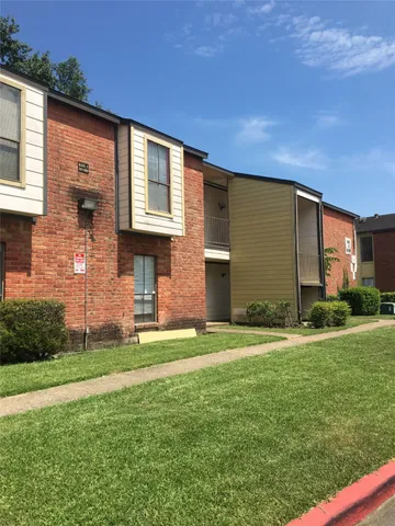 $1,150 | 13480 South Thorntree Drive, Unit 303, Houston, TX 77015