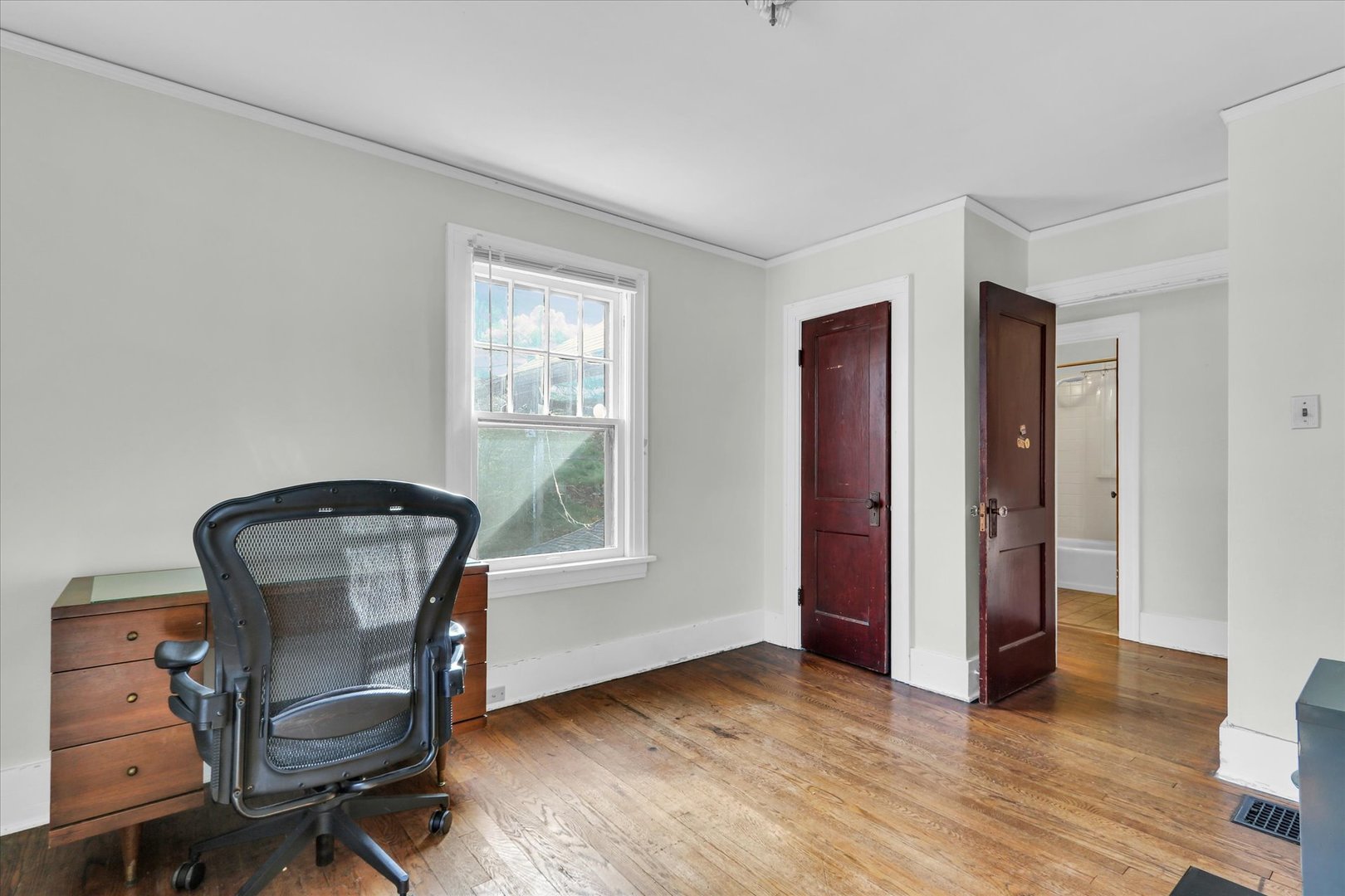 705 West Indiana Avenue Urbana, IL 61801 - Photo 24 of 36