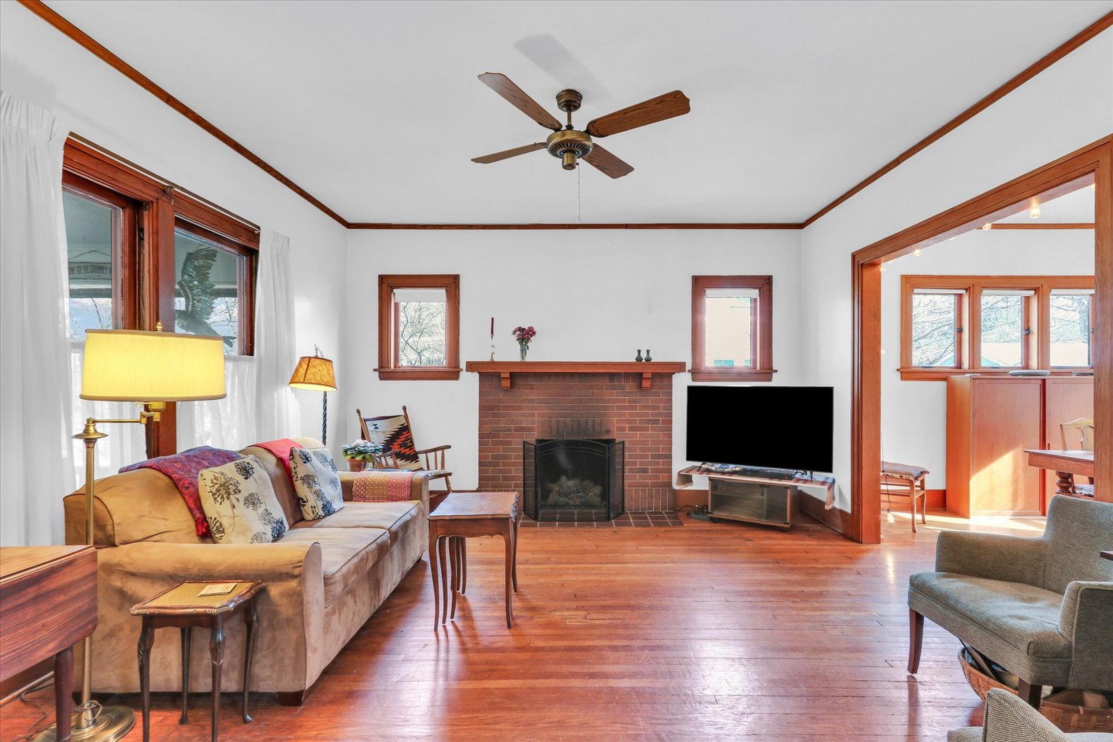 705 West Indiana Avenue Urbana, IL 61801 - Photo 8 of 36