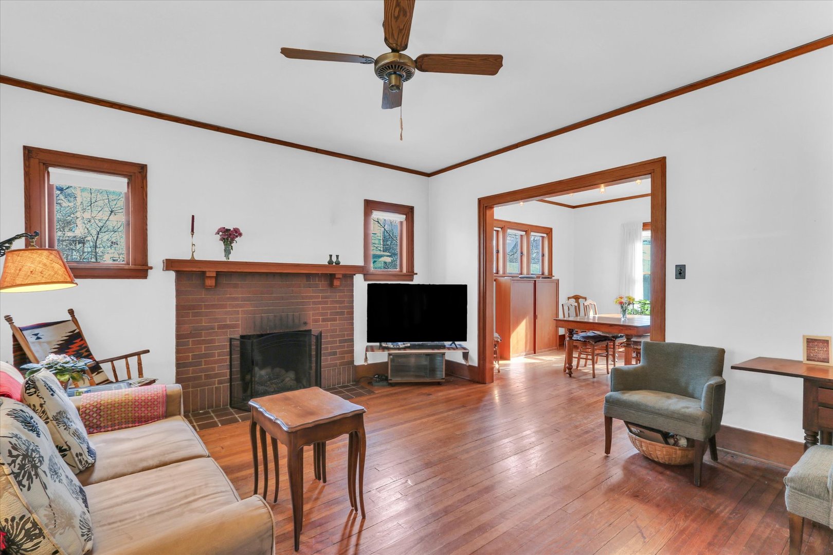 705 West Indiana Avenue Urbana, IL 61801 - Photo 9 of 36