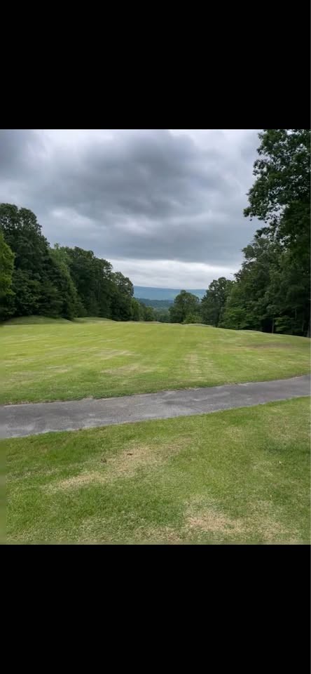21552 Us 127 Dunlap, TN 37327 - Photo 7 of 10 a view of a field with an ocean