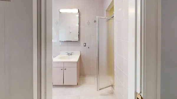$4,300 | 65 Park Street, Unit 1, Brookline, MA 02446