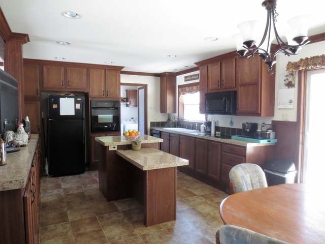 5692 Hwy 17 Rhinelander Wi 54501 Rhinelander, WI 54501 - Photo 4 of 24 Gallery Image 4