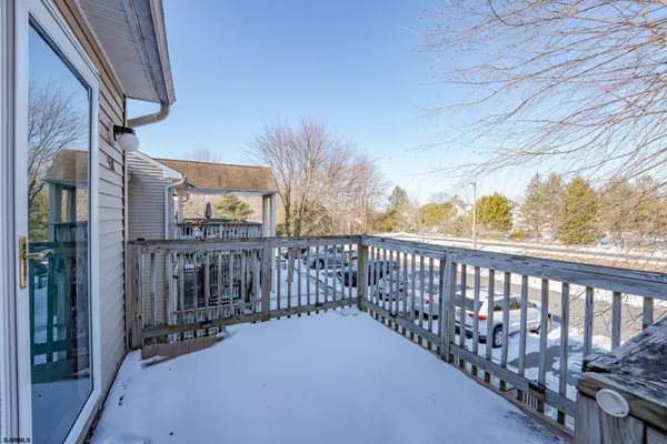 $1,950 | 558 London Court, Unit 558, Egg Harbor Township, NJ 08234